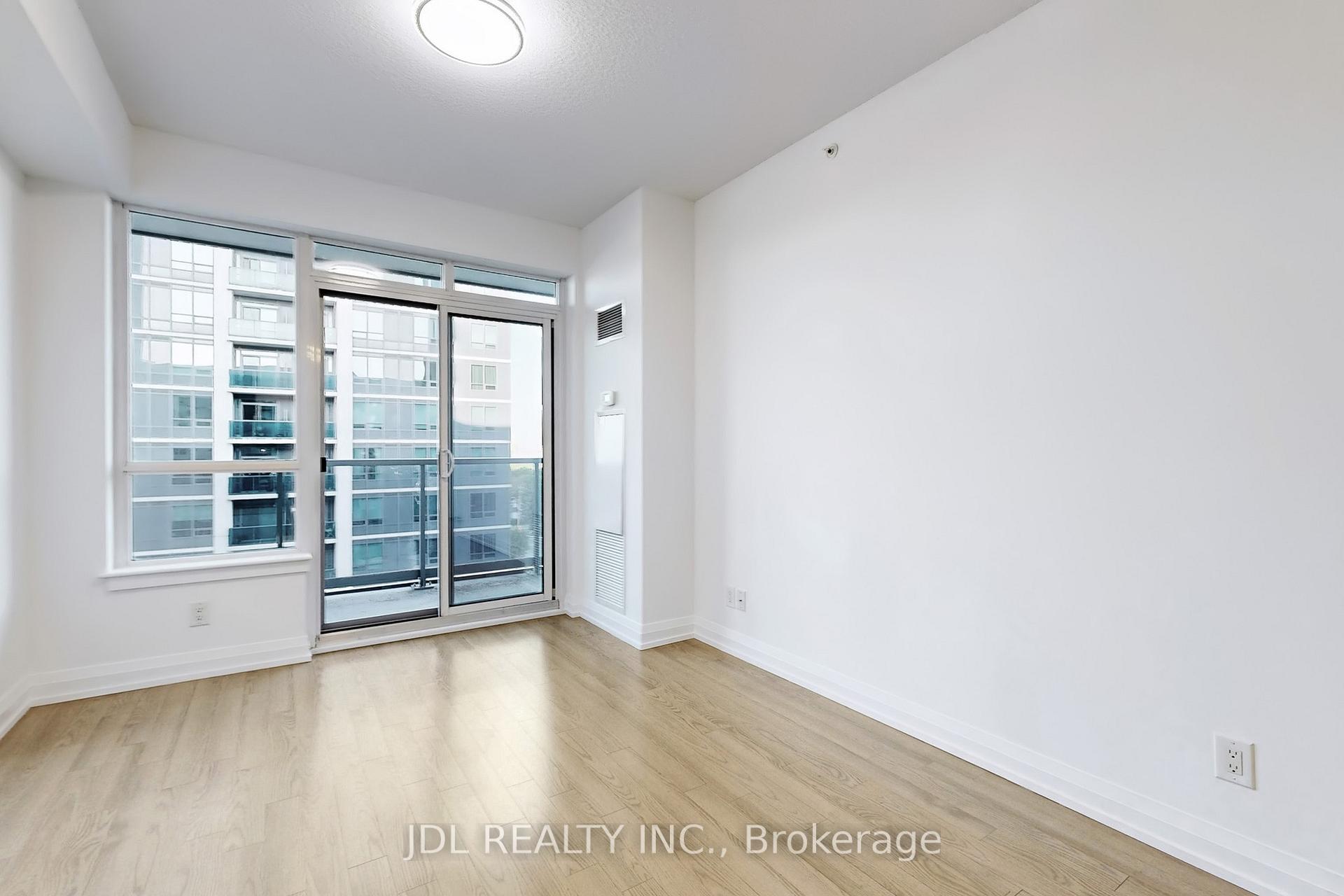 Photo 7 of Unit 736, 7171 Yonge Street, Markham, Grandview — HOMEH