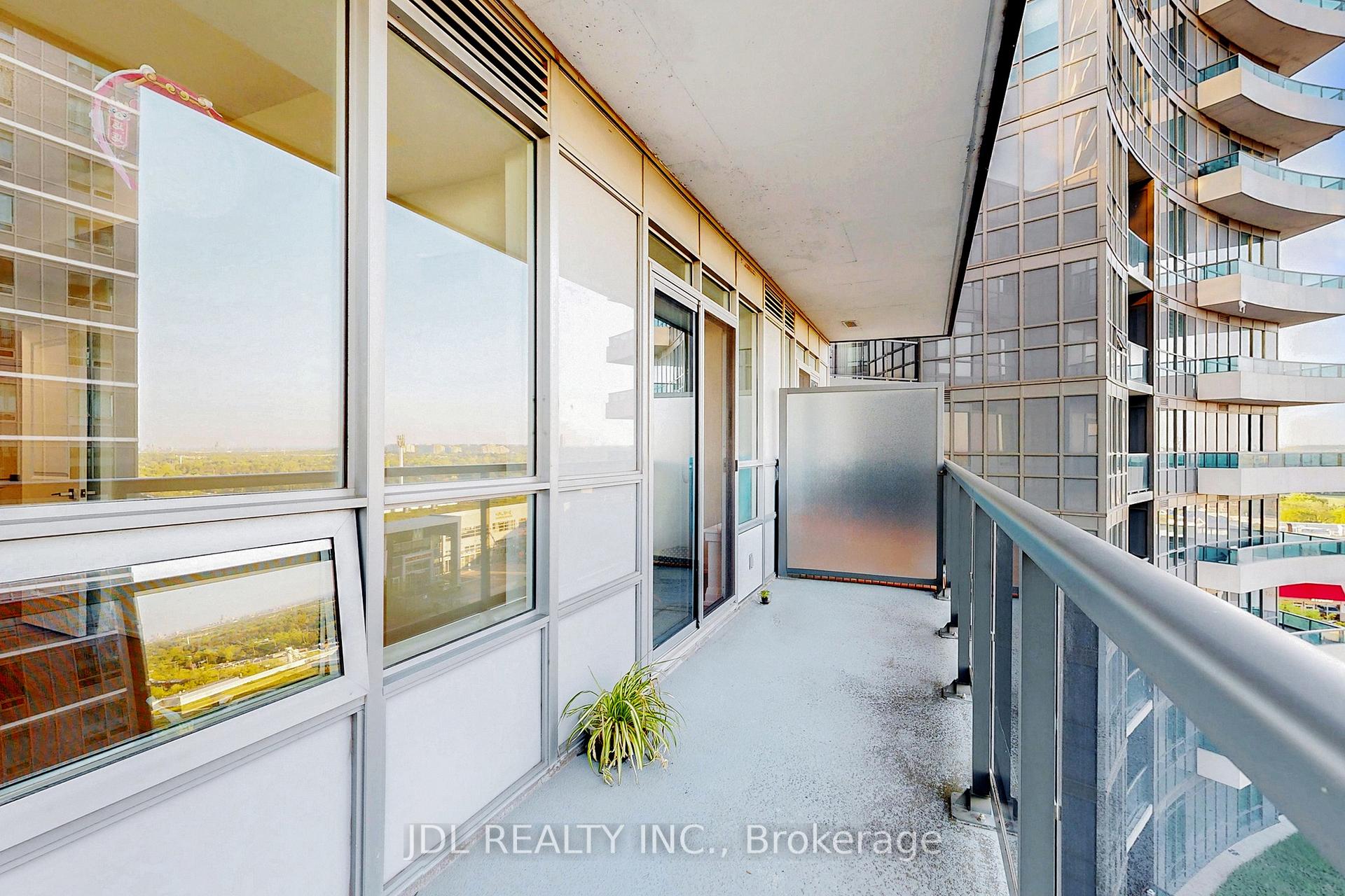Photo 19 of Unit 736, 7171 Yonge Street, Markham, Grandview — HOMEH