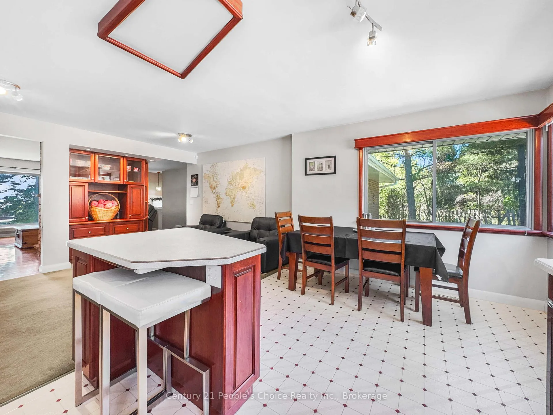 Photo 10 of 43 Pleasant Ridge Road, Brant, Brantford Twp — HOMEH