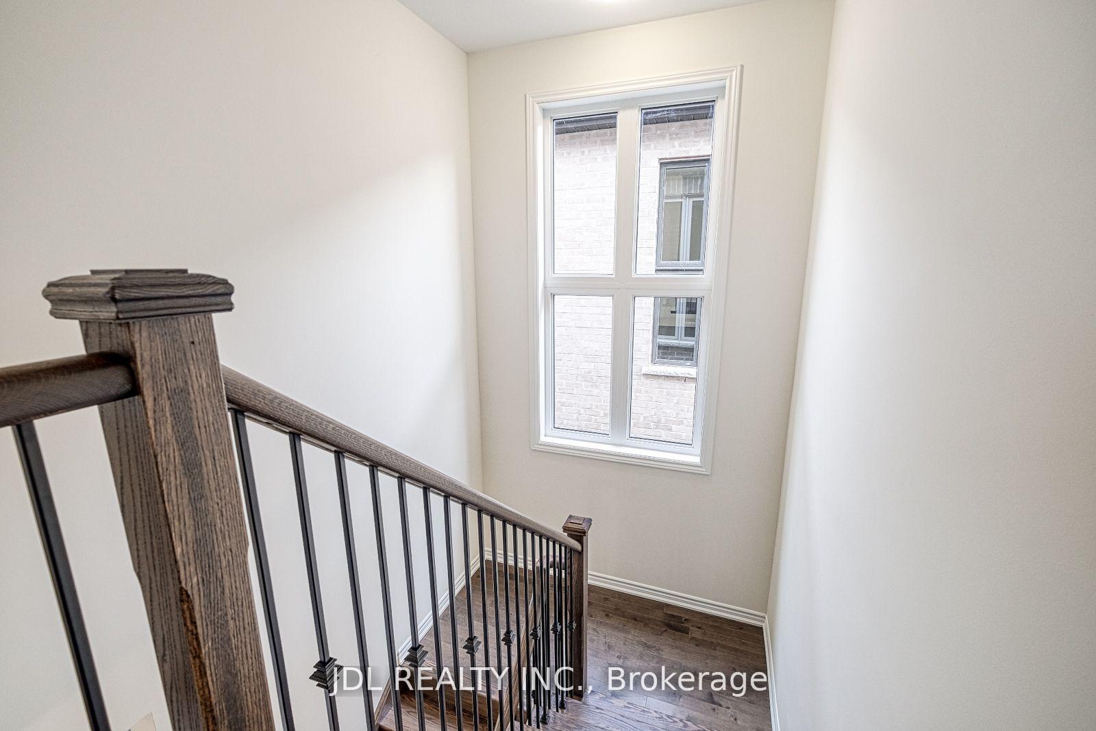 Photo 9 of 52 Bill Guy Drive, Georgina, Keswick South — HOMEH