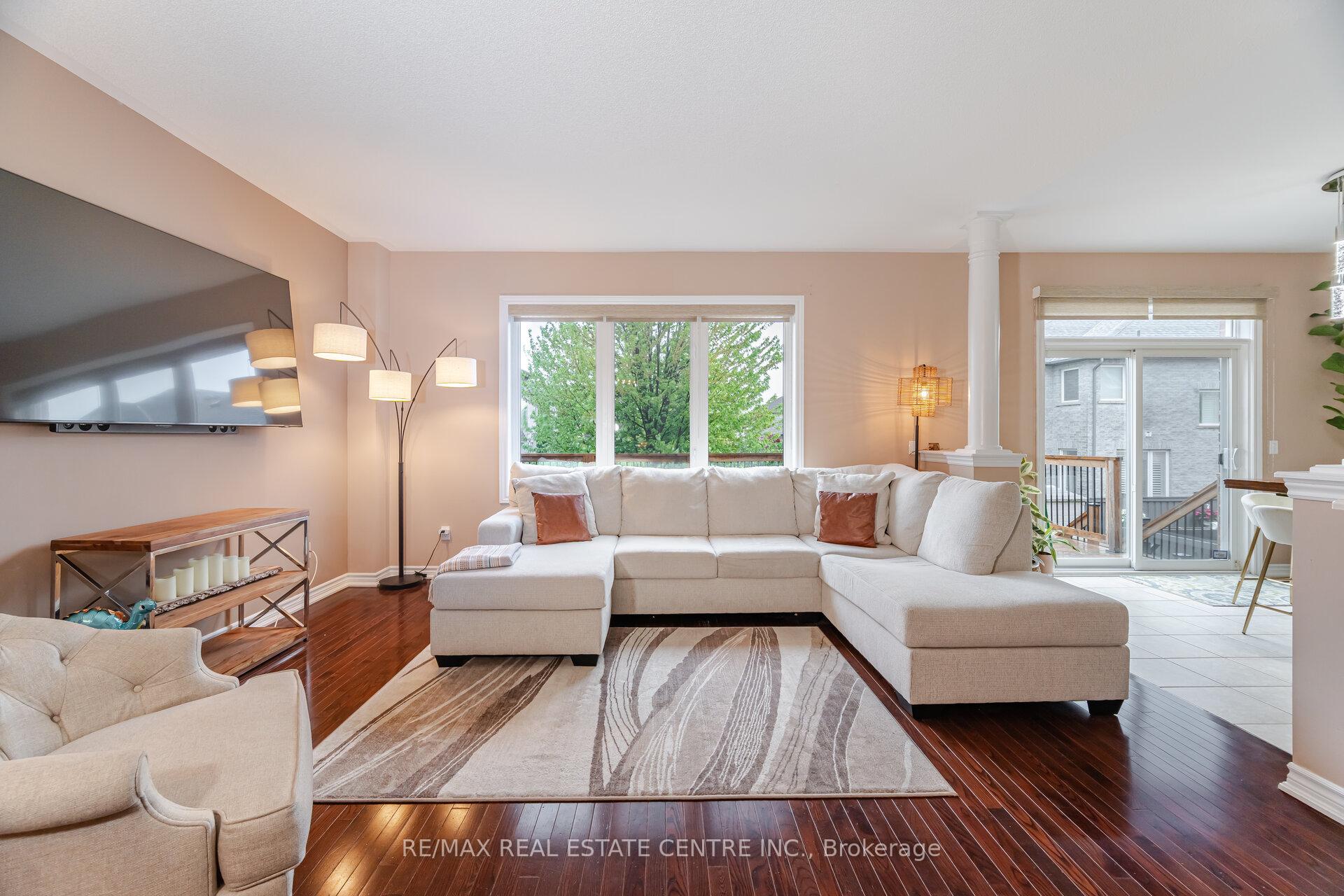 Photo 3 of 50 Learmont Avenue, Caledon, Rural Caledon — HOMEH
