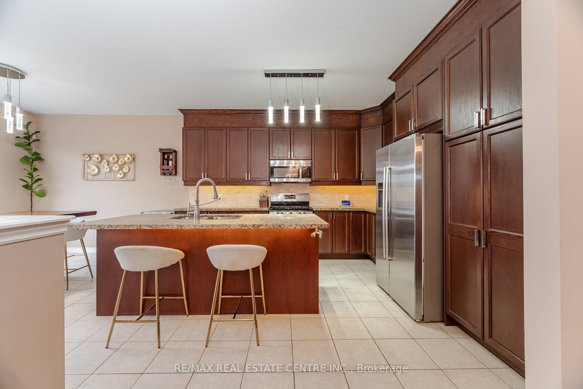 Photo 41 of 50 Learmont Avenue, Caledon, Rural Caledon — HOMEH