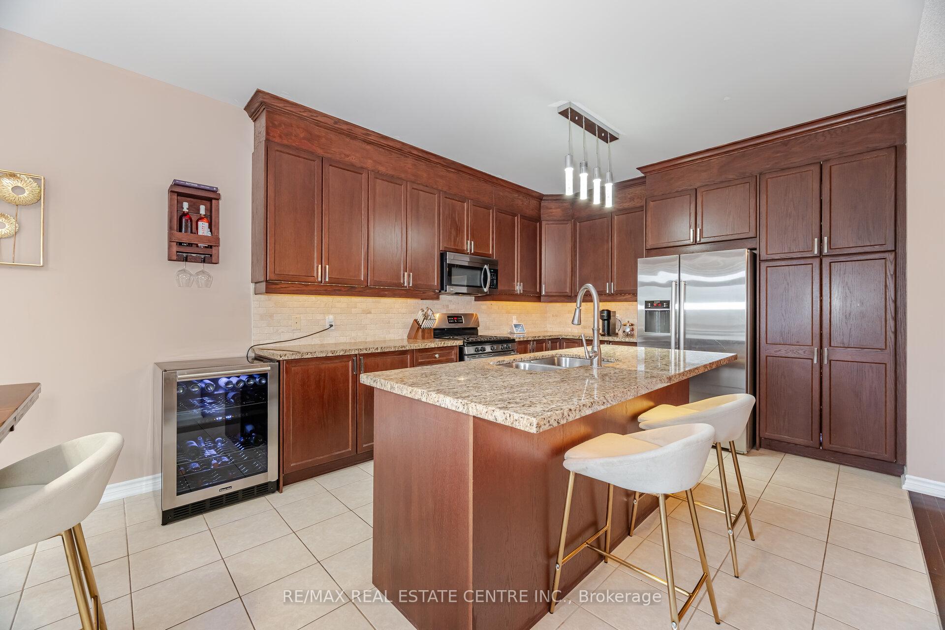 Photo 42 of 50 Learmont Avenue, Caledon, Rural Caledon — HOMEH