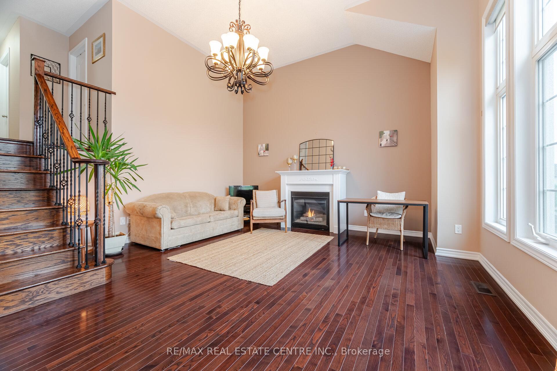 Photo 6 of 50 Learmont Avenue, Caledon, Rural Caledon — HOMEH