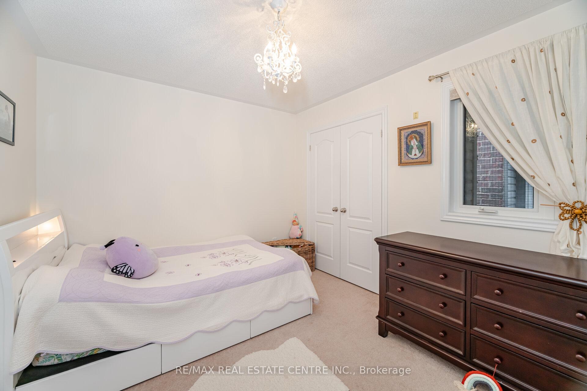 Photo 20 of 50 Learmont Avenue, Caledon, Rural Caledon — HOMEH