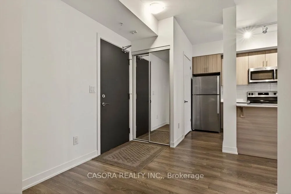 Photo 7 of Unit 1107, 550 North Service Road, Grimsby, Grimsby Beach — HOMEH