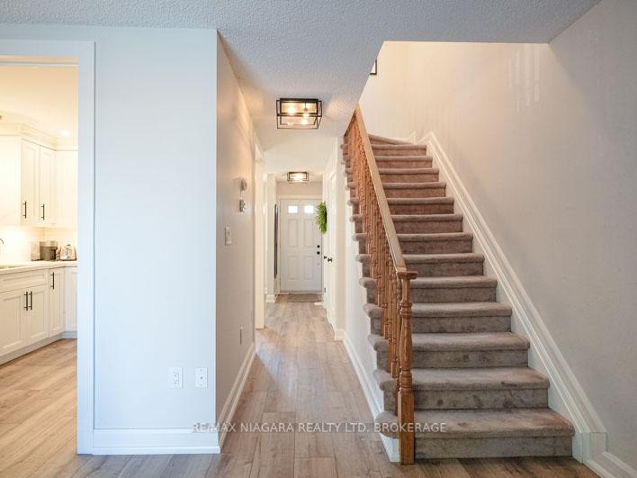 Photo 14 of Unit 15, 159 Canboro Road, Pelham, Fonthill — HOMEH