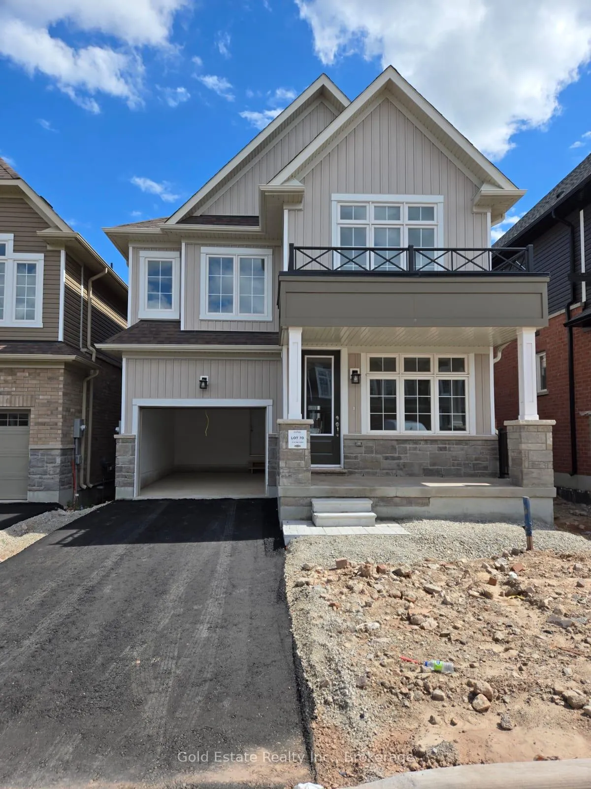 Photo 4 of 135 Mcgill Avenue, Kitchener, Mill Courtland Woodside Park — HOMEH