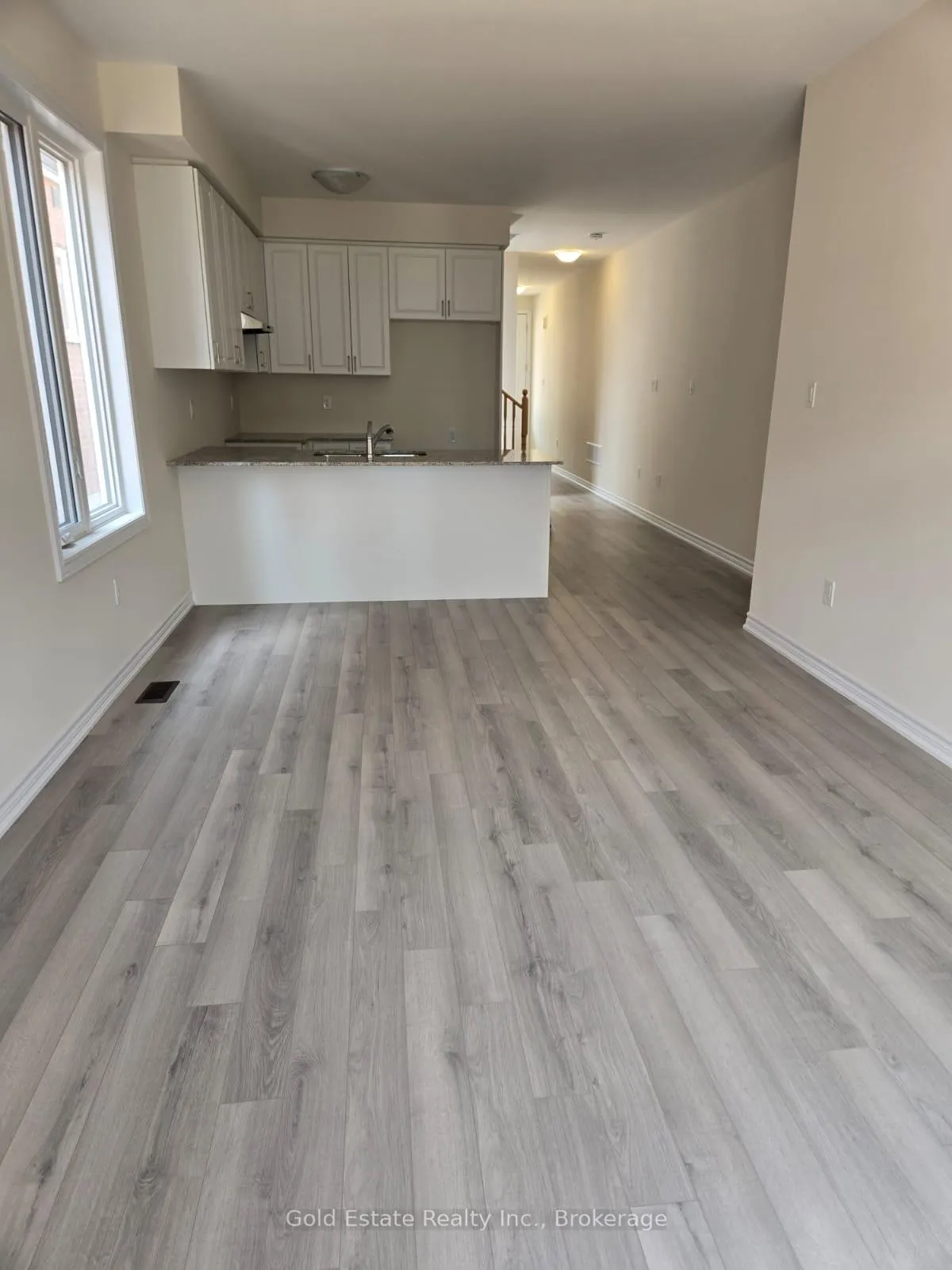 Photo 50 of 135 Mcgill Avenue, Kitchener, Mill Courtland Woodside Park — HOMEH