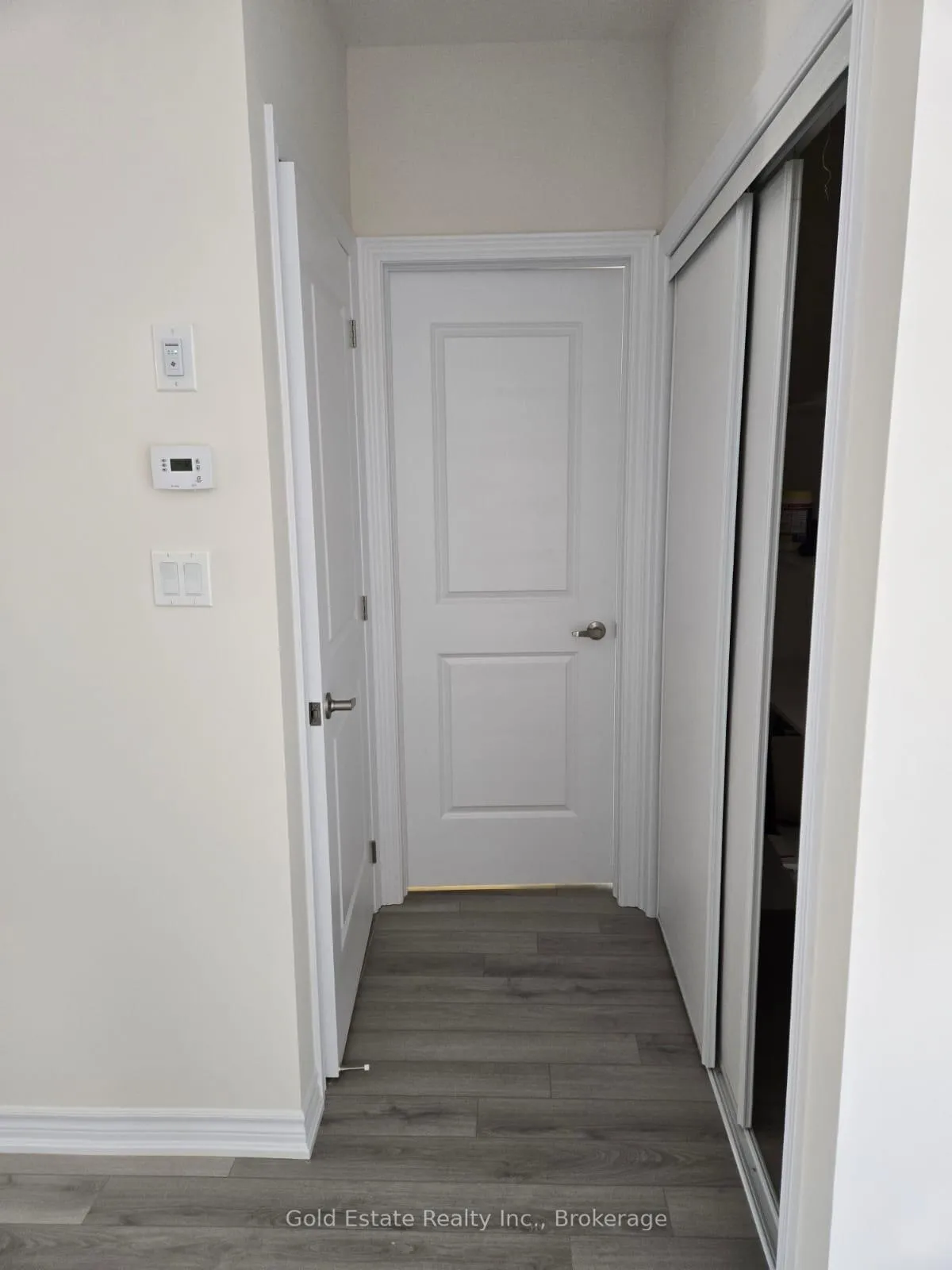 Photo 70 of 135 Mcgill Avenue, Kitchener, Mill Courtland Woodside Park — HOMEH