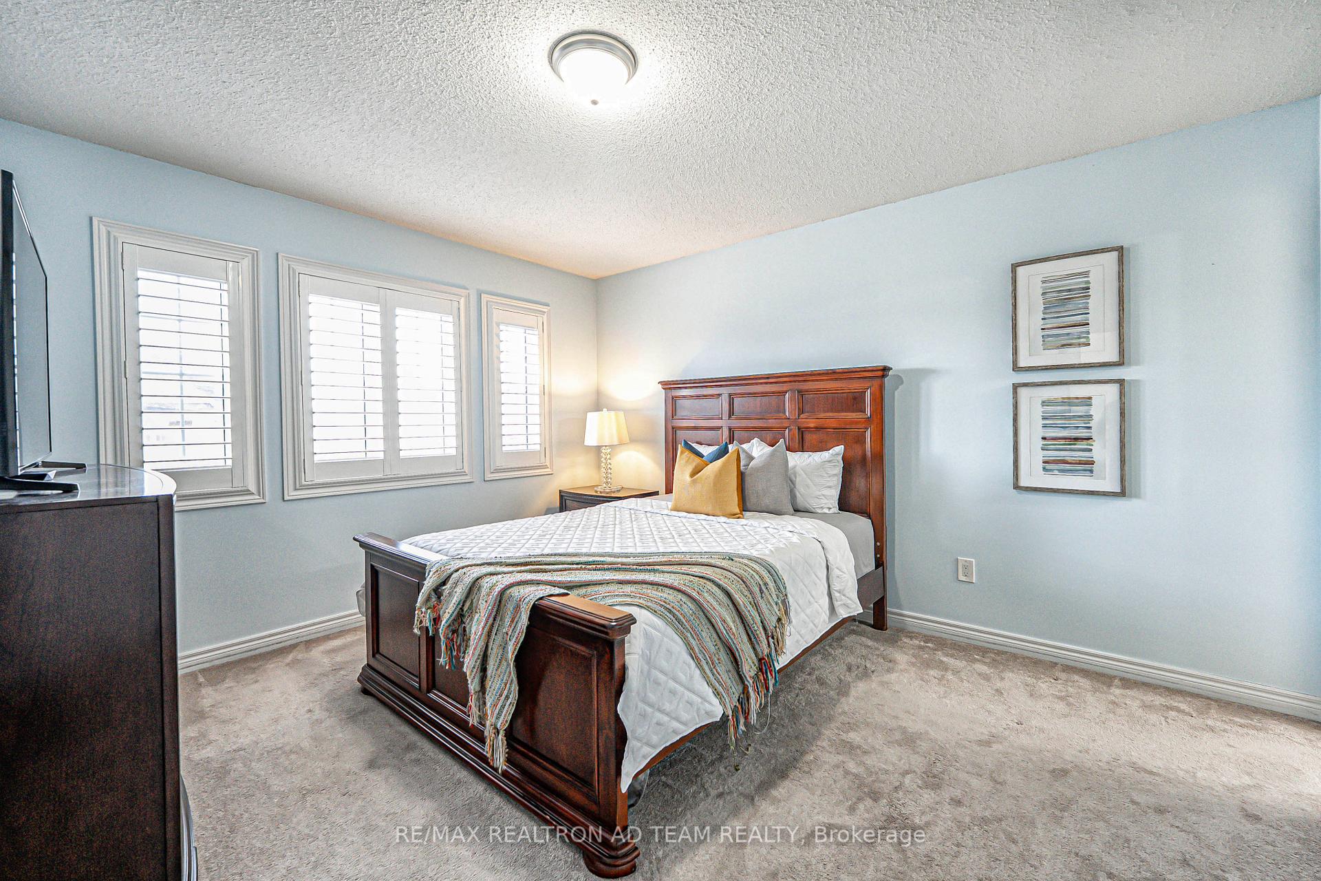 Photo 26 of 35 Crellin Street, Ajax, South East — HOMEH
