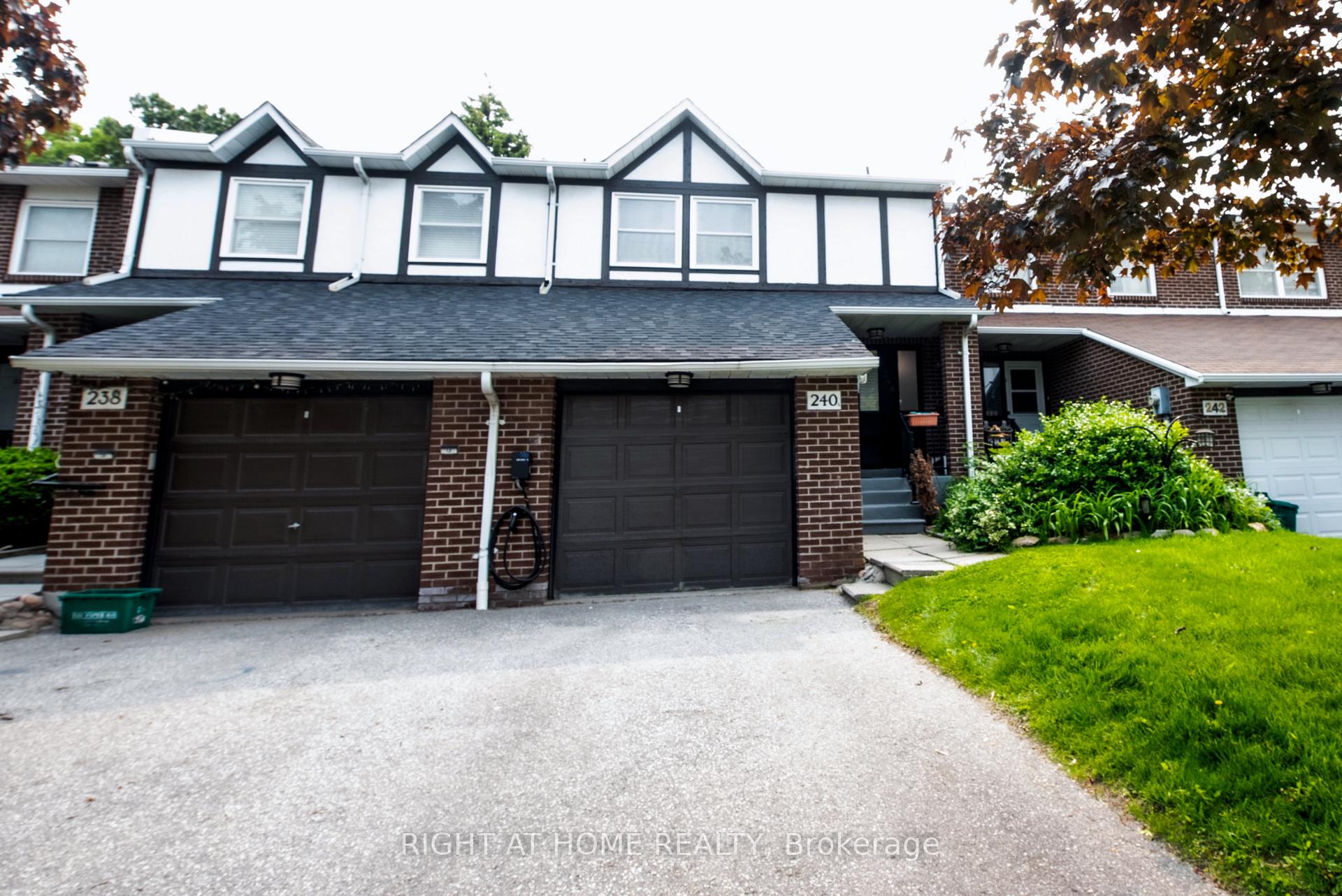 Photo 1 of 240 Simonston Boulevard, Markham, German Mills — HOMEH