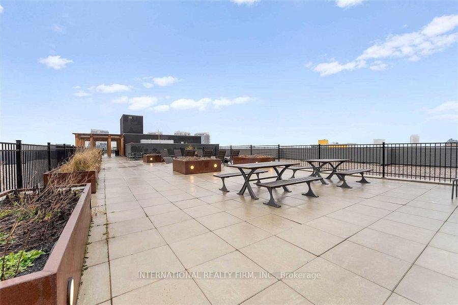 Photo 12 of Unit 618, 308 Lester Street, Waterloo, Downtown Waterloo — HOMEH