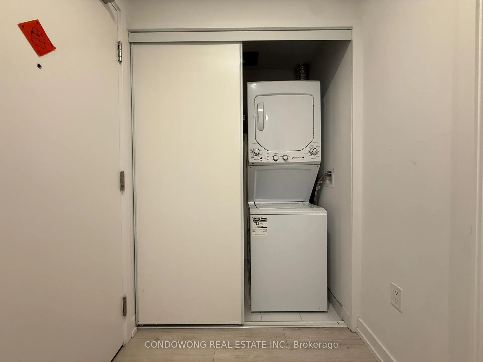 Photo 9 of Unit 1905, 33 Helendale Avenue, Toronto, Yonge-Eglinton — HOMEH