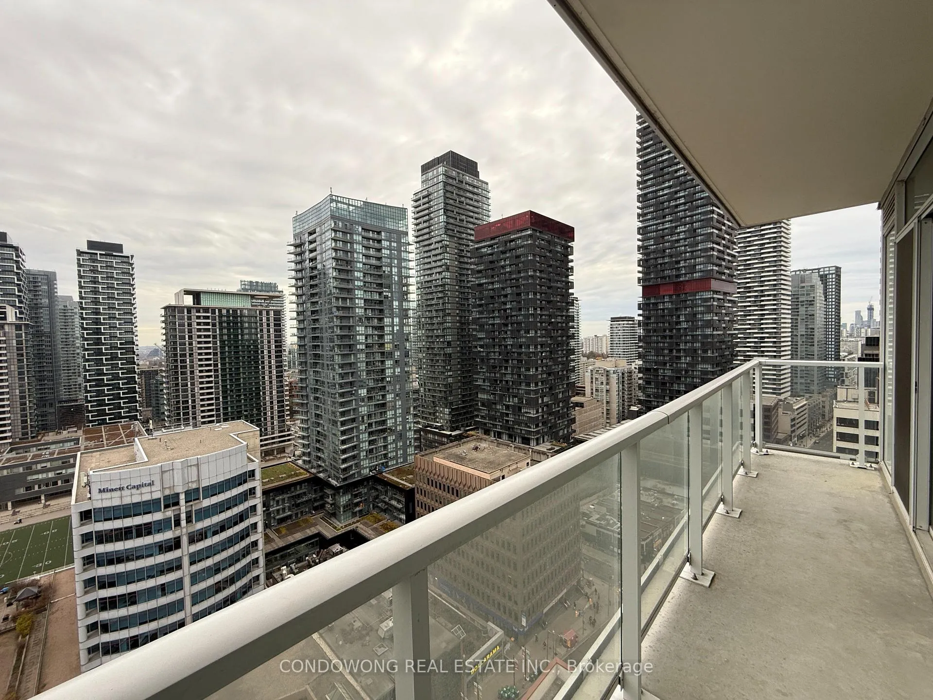 Photo 12 of Unit 1905, 33 Helendale Avenue, Toronto, Yonge-Eglinton — HOMEH