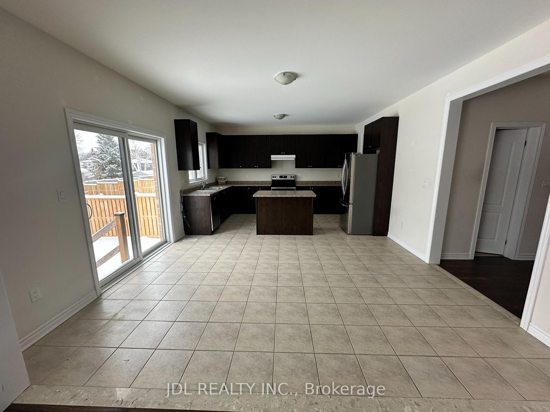 Photo 4 of 43 Pollock Avenue, Brock, Beaverton — HOMEH