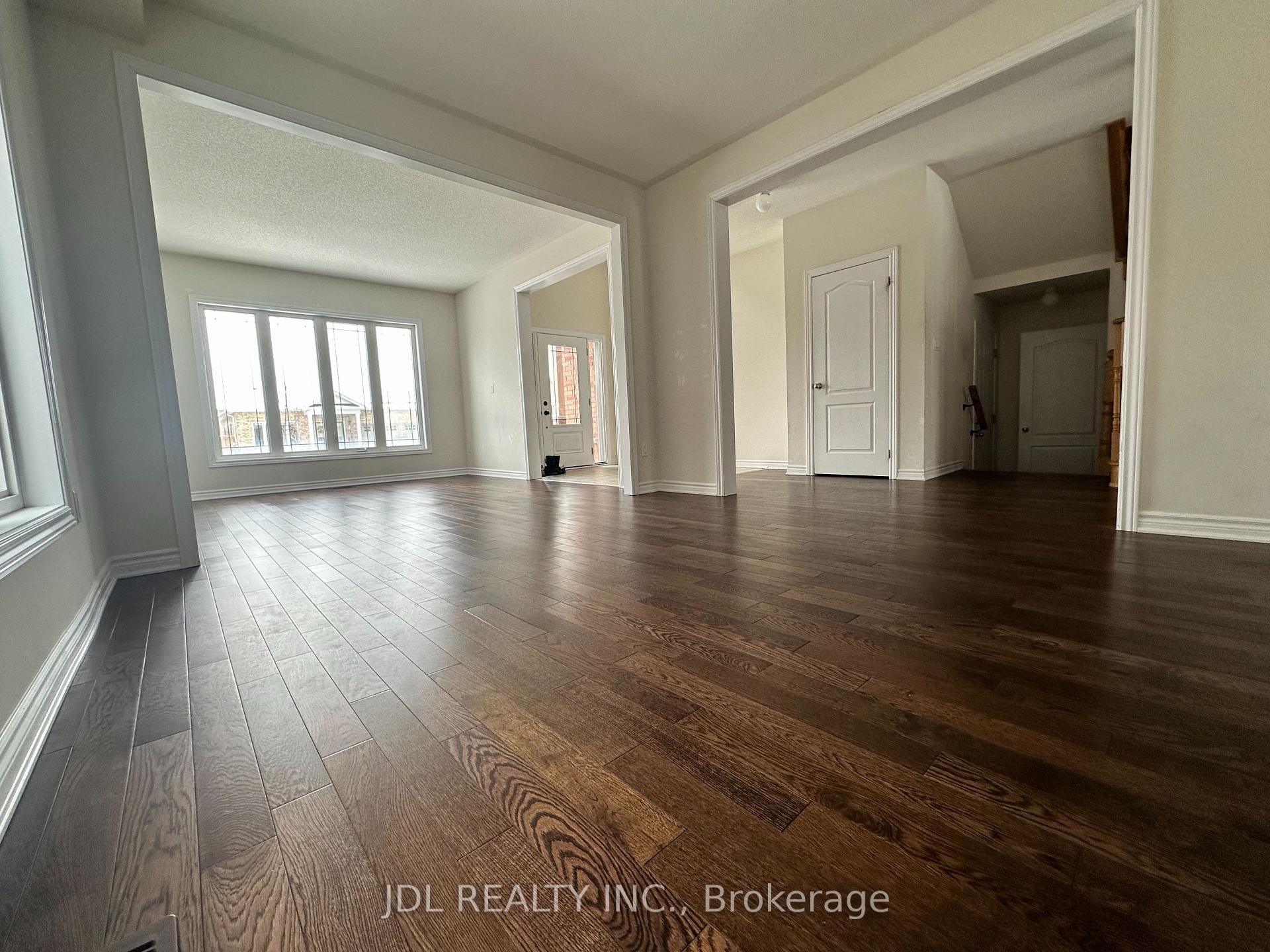 Photo 5 of 43 Pollock Avenue, Brock, Beaverton — HOMEH