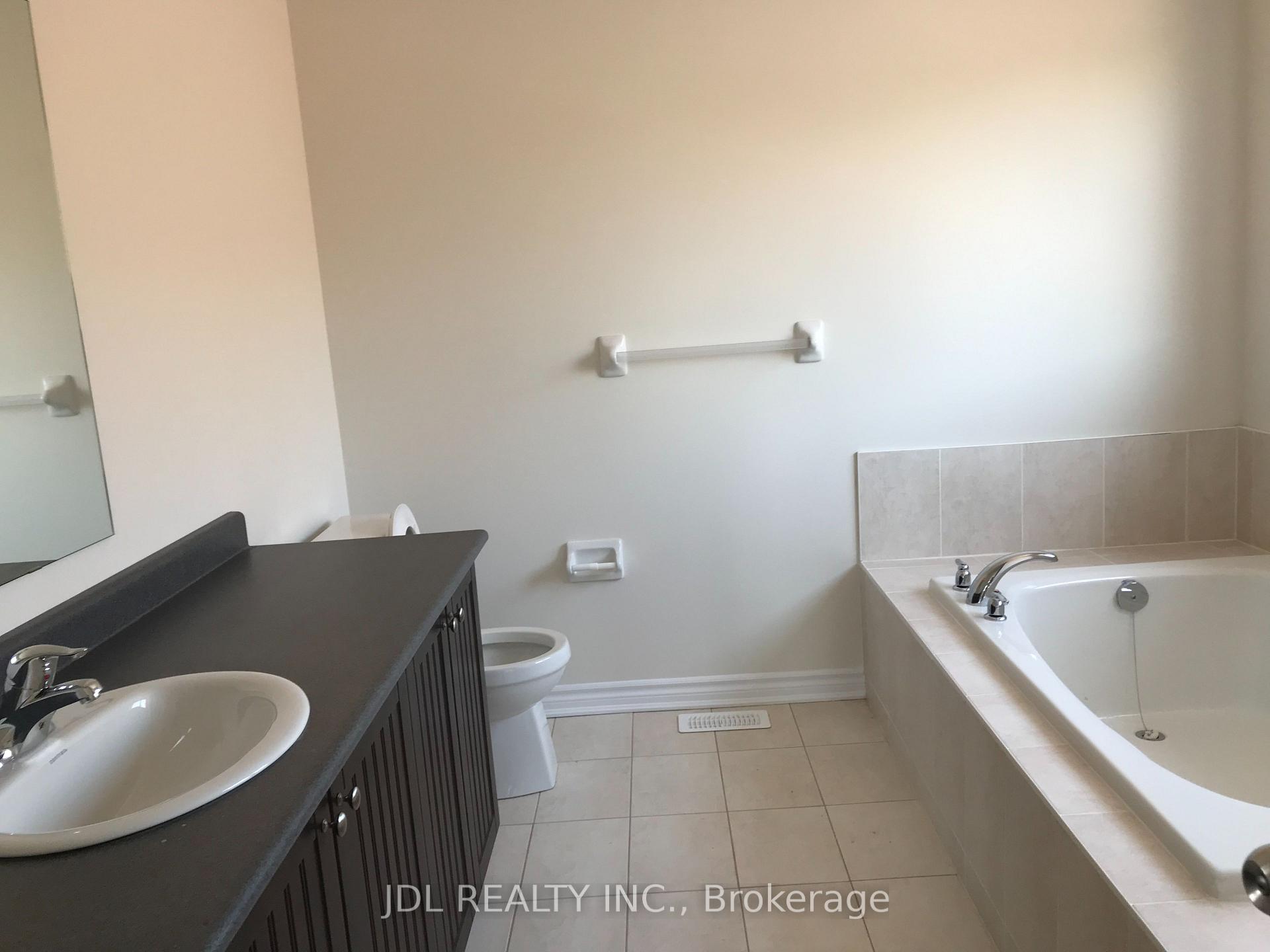Photo 18 of 43 Pollock Avenue, Brock, Beaverton — HOMEH