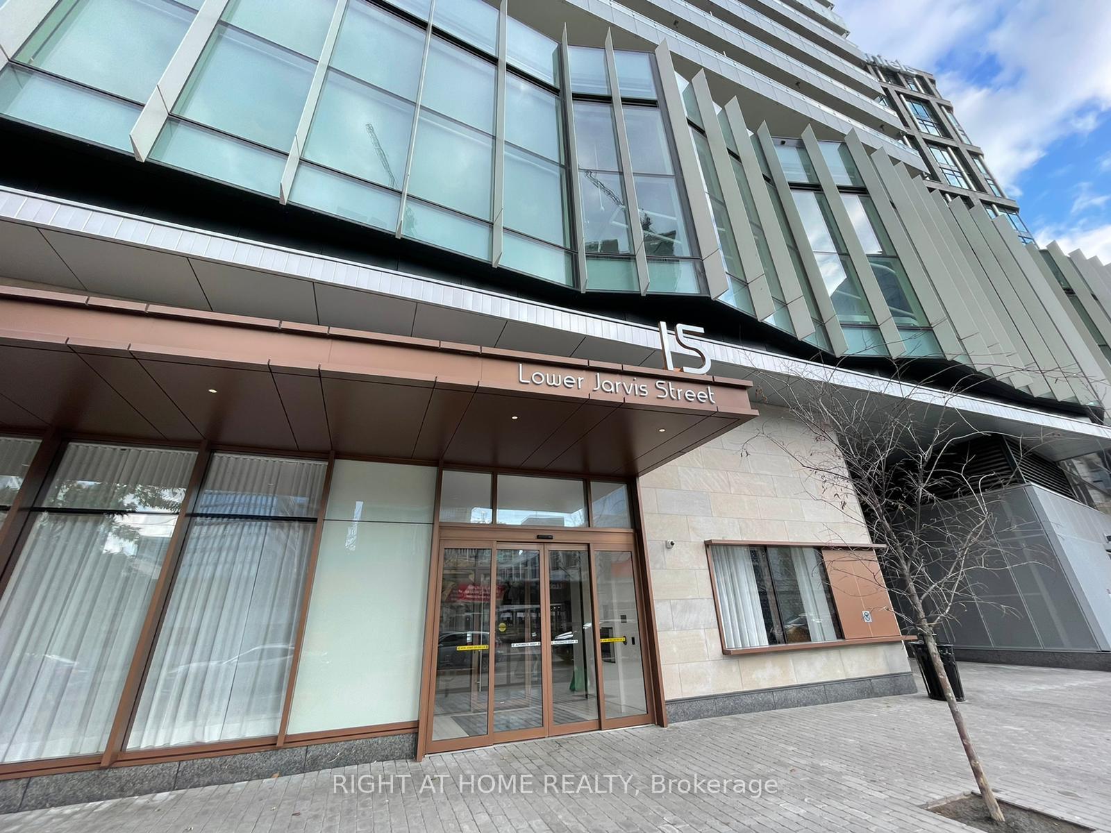 Front of Unit 3106, 15 Lower Jarvis Street