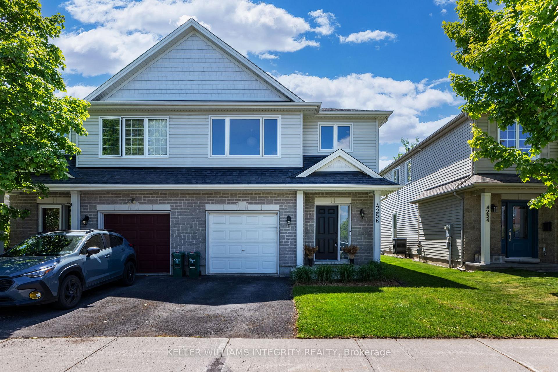 Front of 4256 Kelly Farm Drive