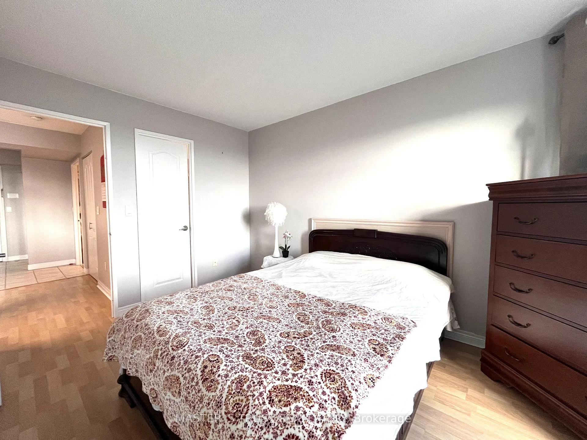 Photo 13 of Unit 1001, 135 Pond Drive, Markham, Commerce Valley — HOMEH