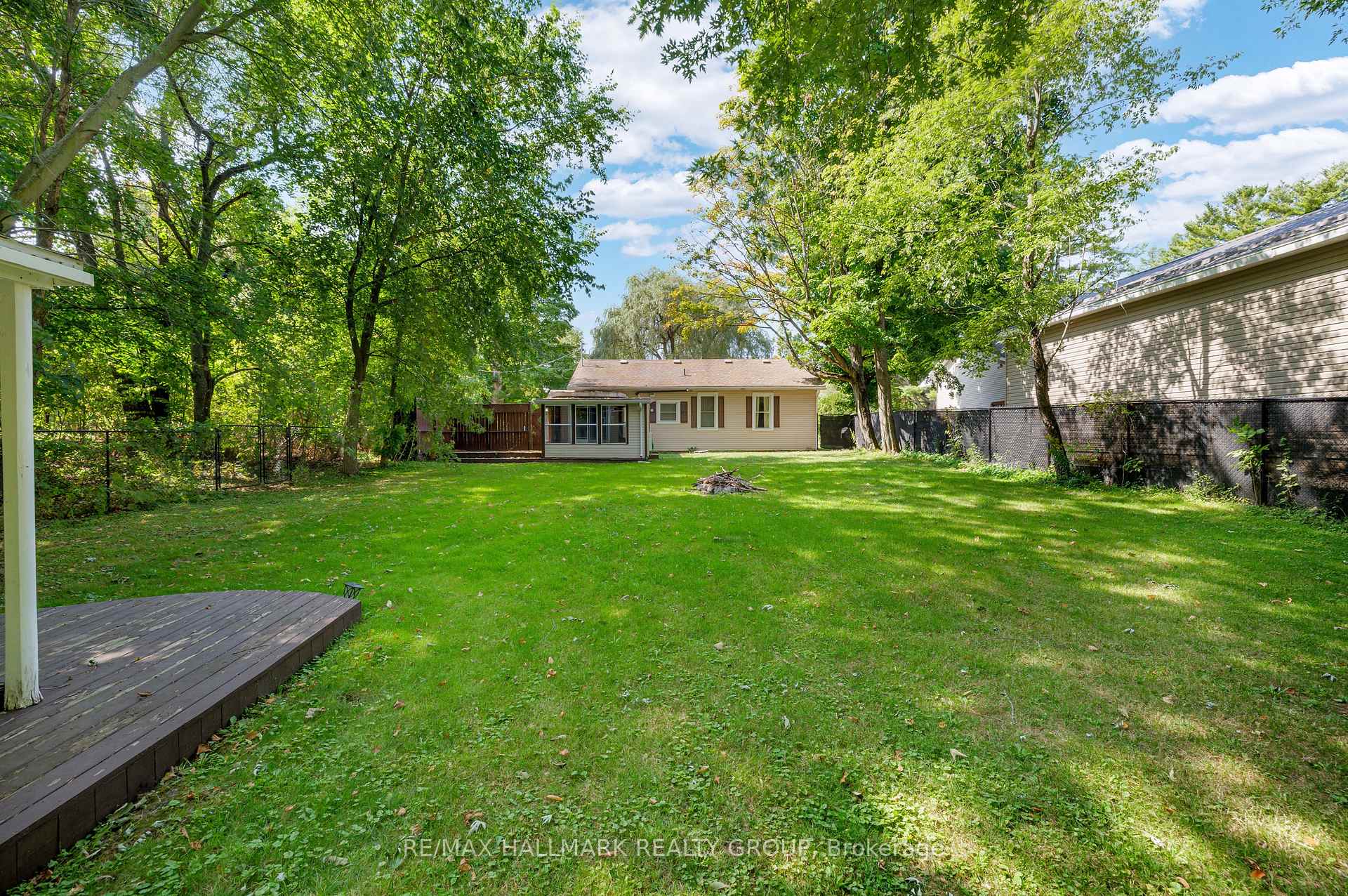 Photo 3 of 2063 County Rd 44, Edwardsburgh/Cardinal, Edwardsburgh/Cardinal Twp — HOMEH