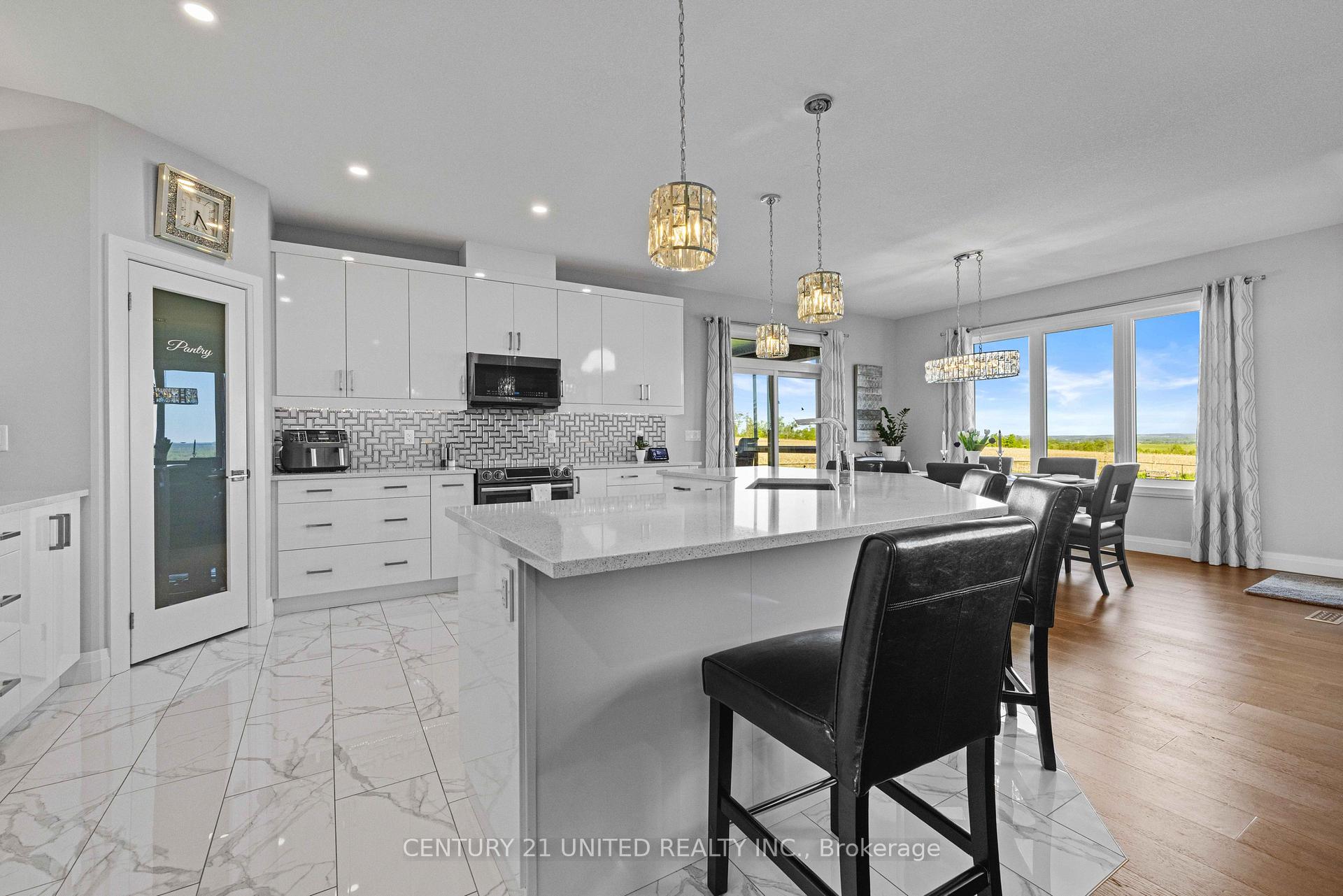 Photo 6 of 1669 Stewart Line, Cavan Monaghan, Cavan Twp — HOMEH