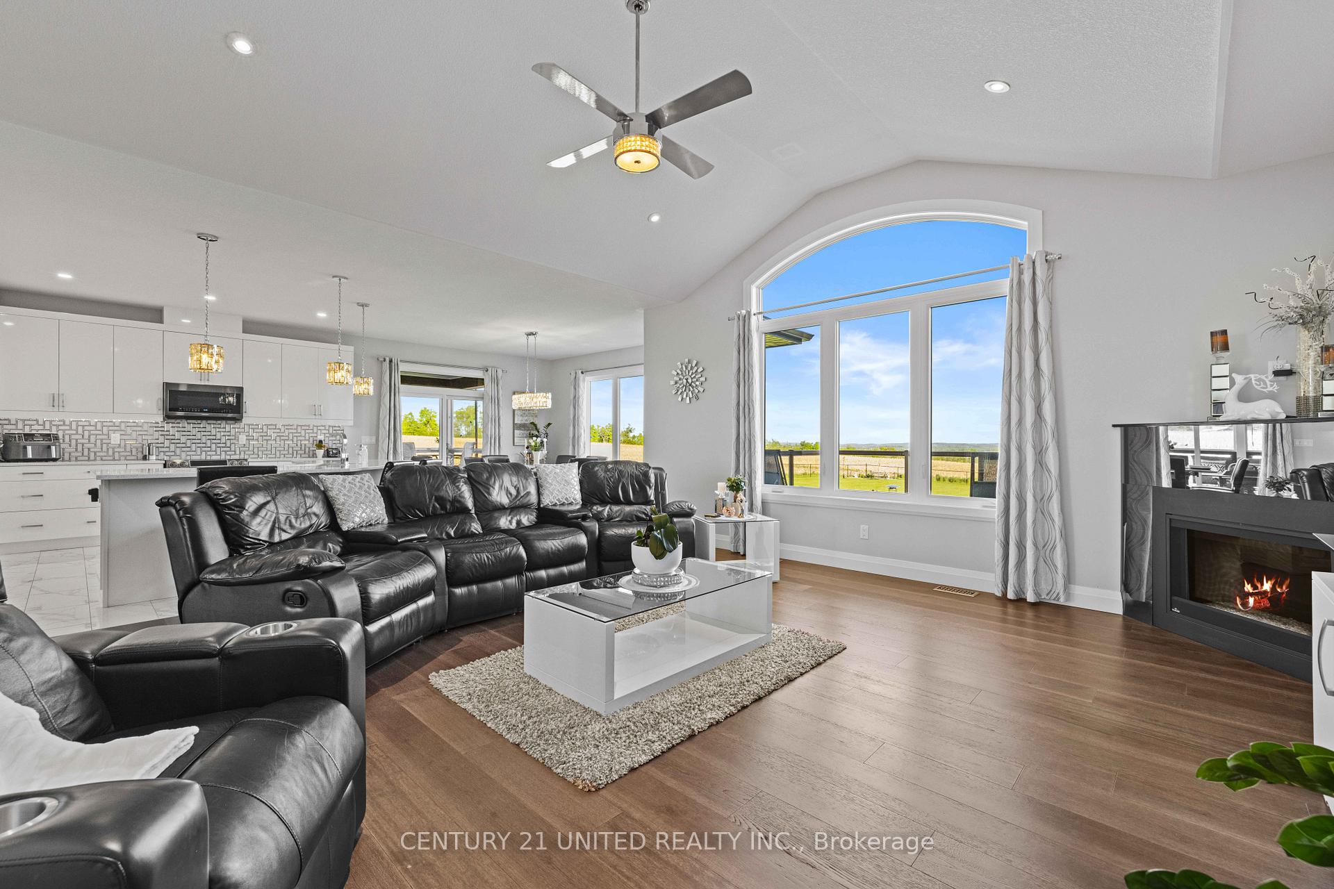 Photo 12 of 1669 Stewart Line, Cavan Monaghan, Cavan Twp — HOMEH