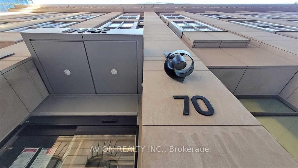 Front of Unit 3006 MBR, 70 Temperance Street