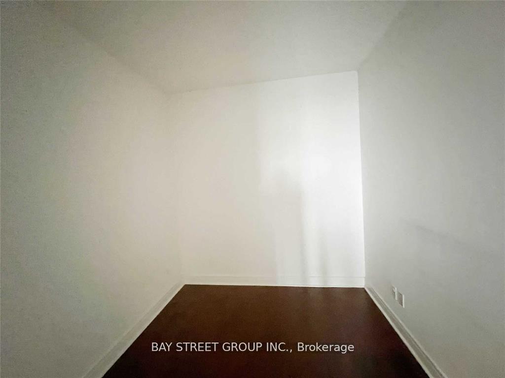 Photo 2 of Unit 816, 35 Brian Peck Crescent, Toronto, Thorncliffe Park — HOMEH