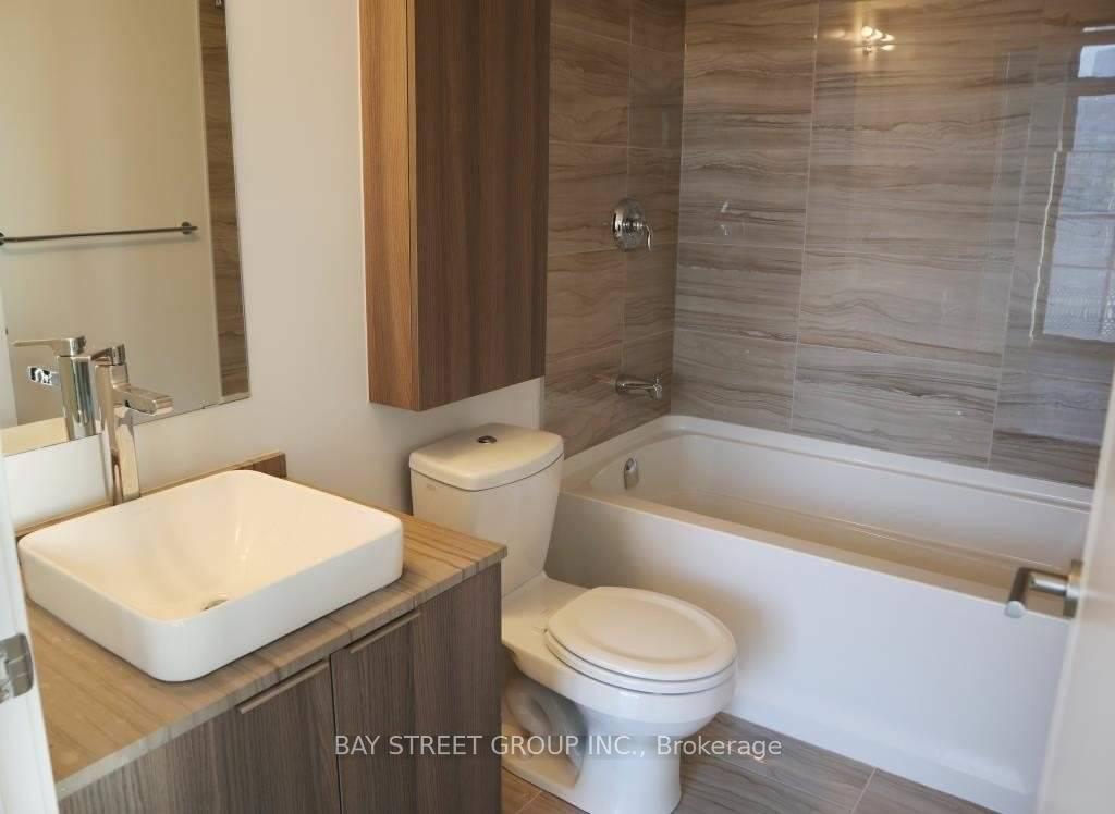 Photo 15 of Unit 1608, 11 Wellesley Street W, Toronto, Bay Street Corridor — HOMEH