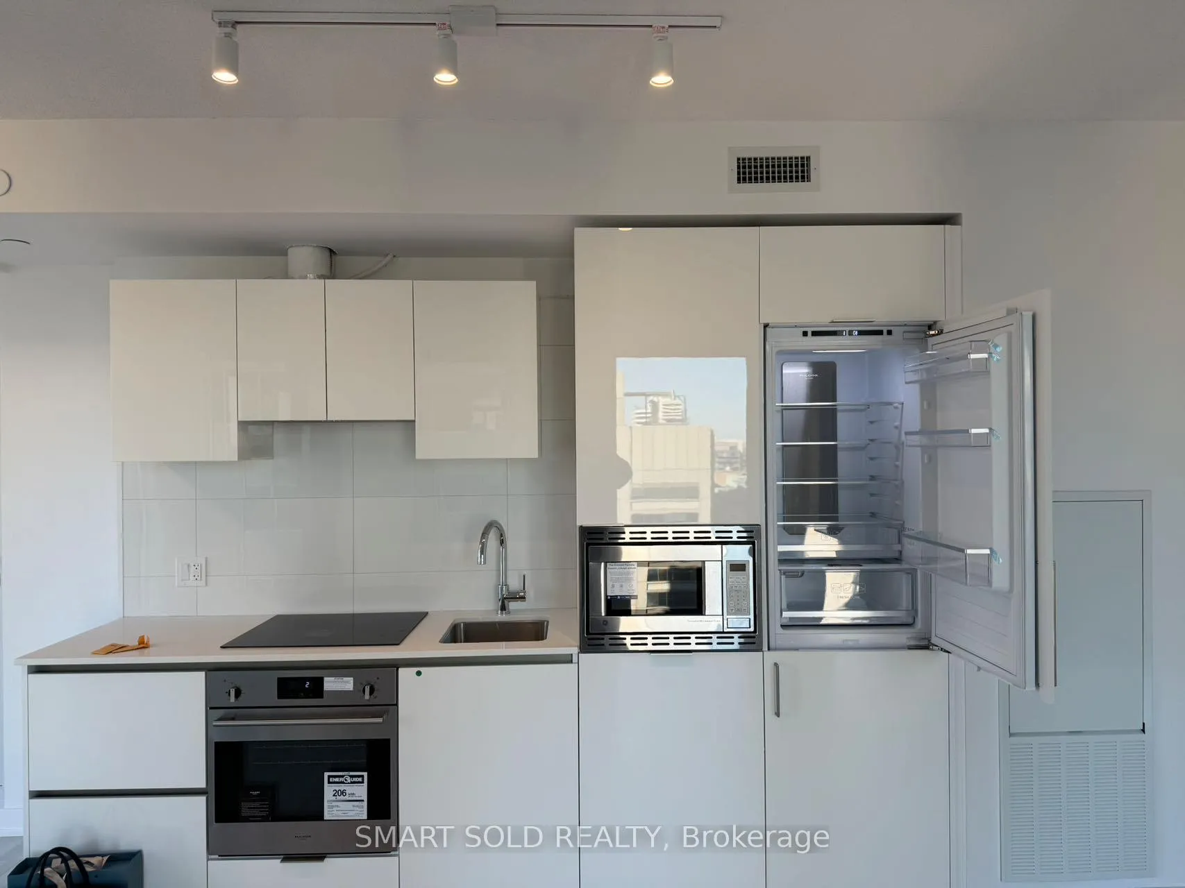 Photo 13 of Unit 2804, 238 Simcoe Street, Toronto, Kensington-Chinatown — HOMEH