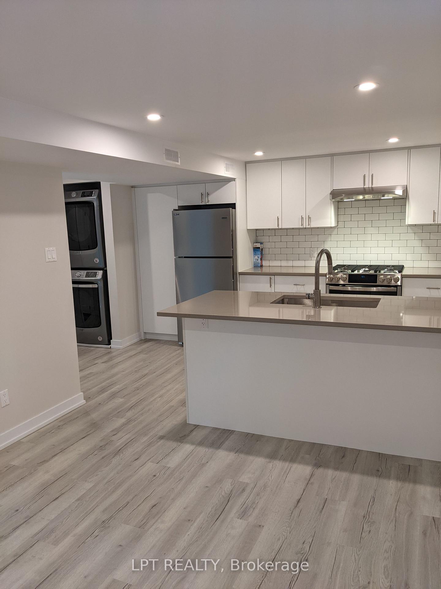 Photo 4 of Unit B, 63 Findlay Avenue, Ottawa, Glebe — HOMEH