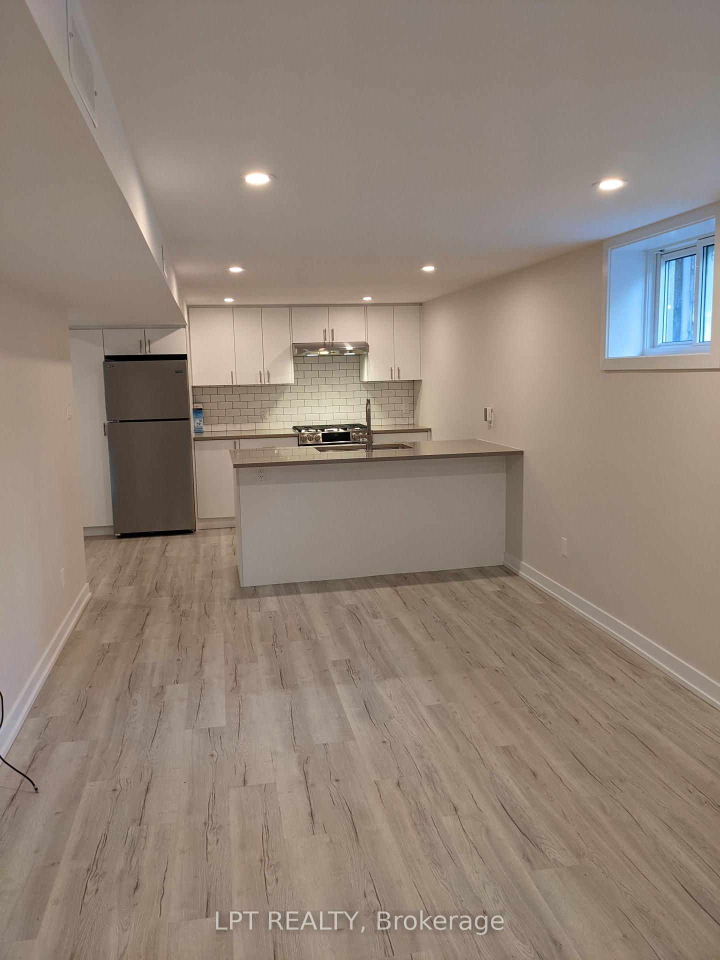 Photo 5 of Unit B, 63 Findlay Avenue, Ottawa, Glebe — HOMEH