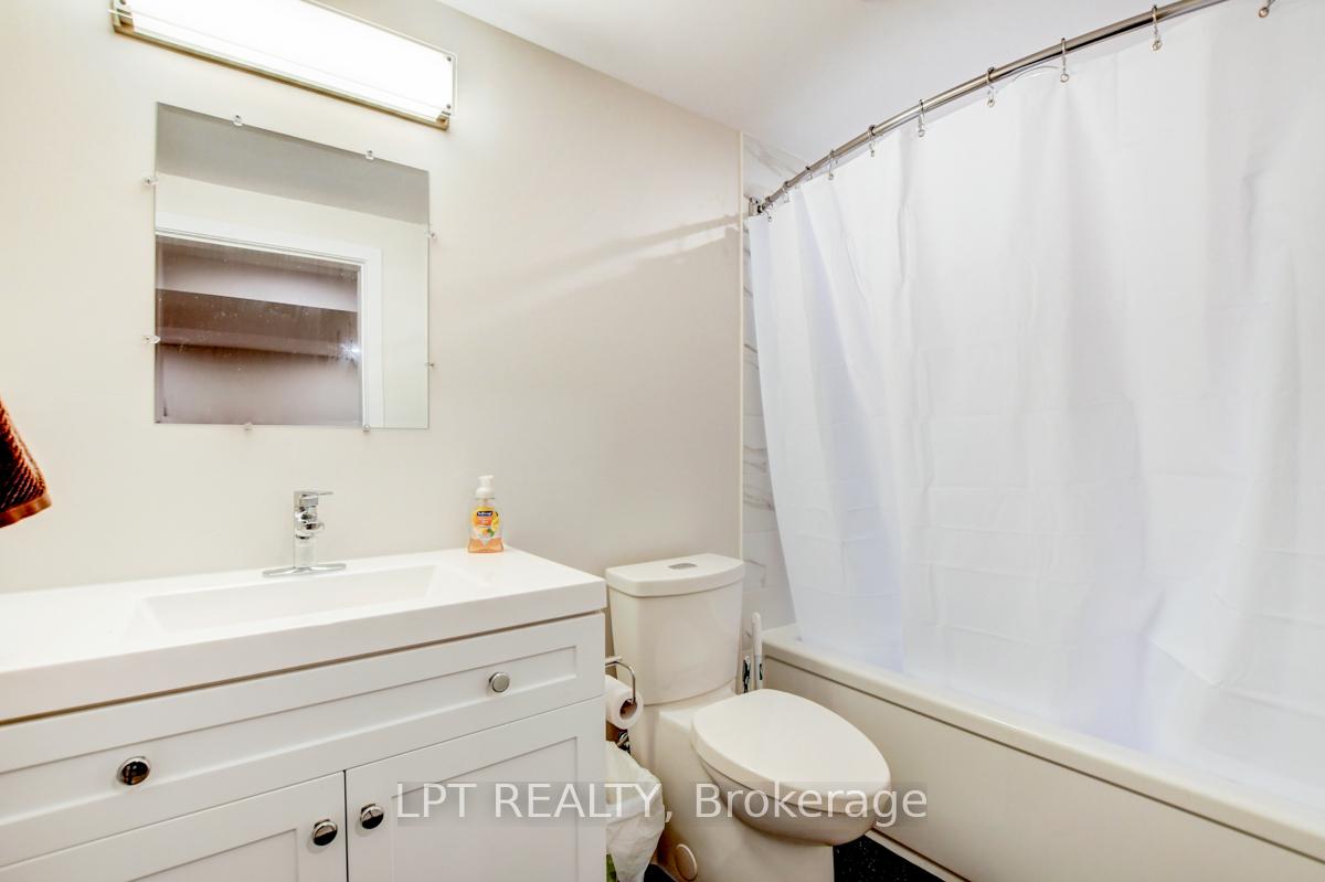 Photo 14 of Unit B, 63 Findlay Avenue, Ottawa, Glebe — HOMEH