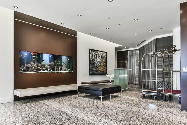Photo 8 of Unit 1603, 8 York Street, Toronto, Waterfront Communities — HOMEH
