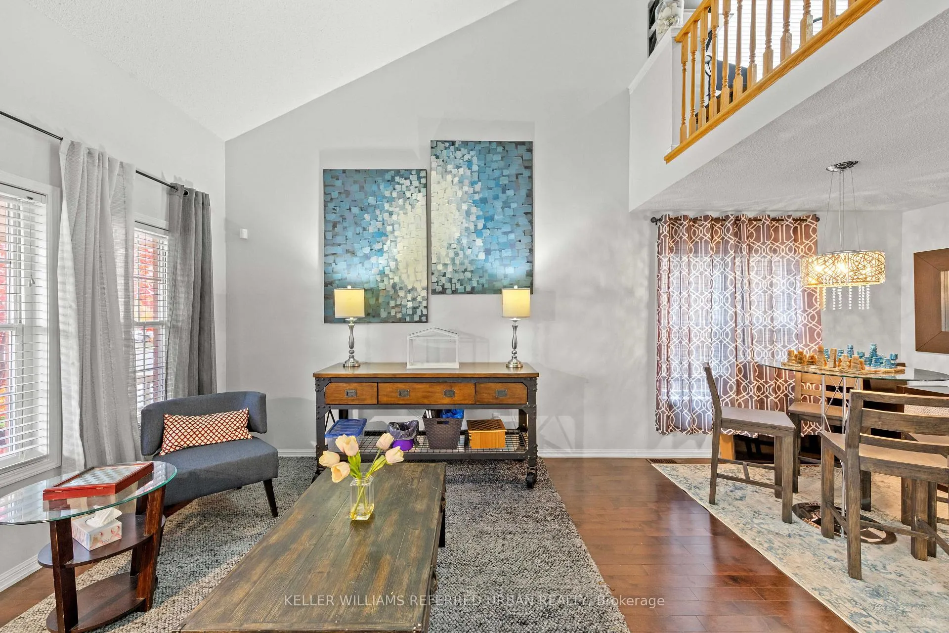 Photo 4 of 20 Williamson Drive, Brampton, Fletcher's Meadow — HOMEH