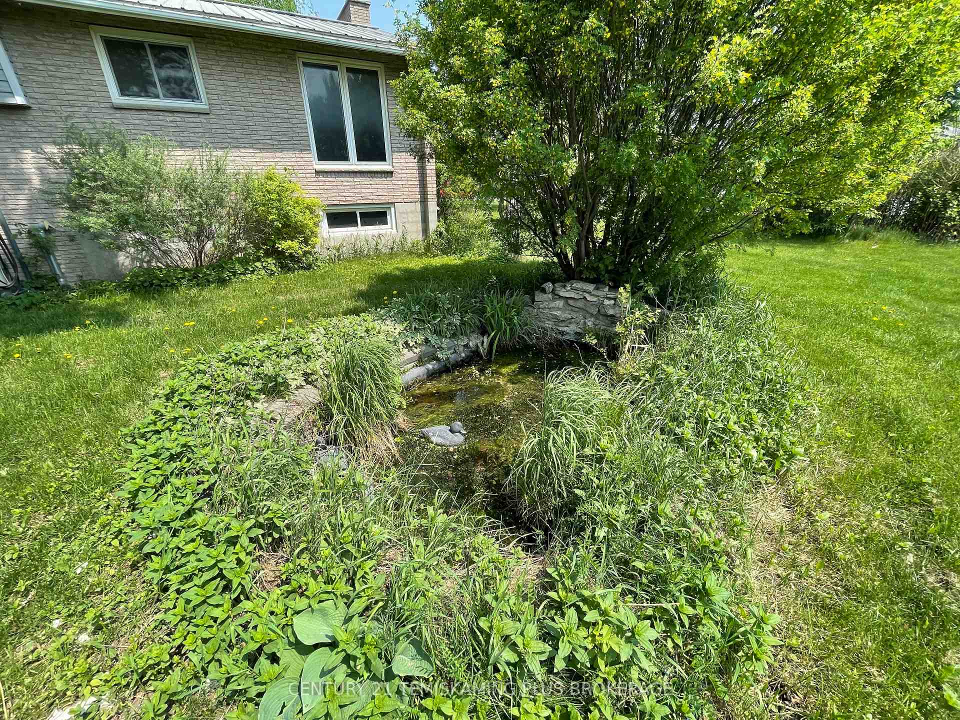 Photo 6 of 138 Fourth Avenue, Englehart — HOMEH