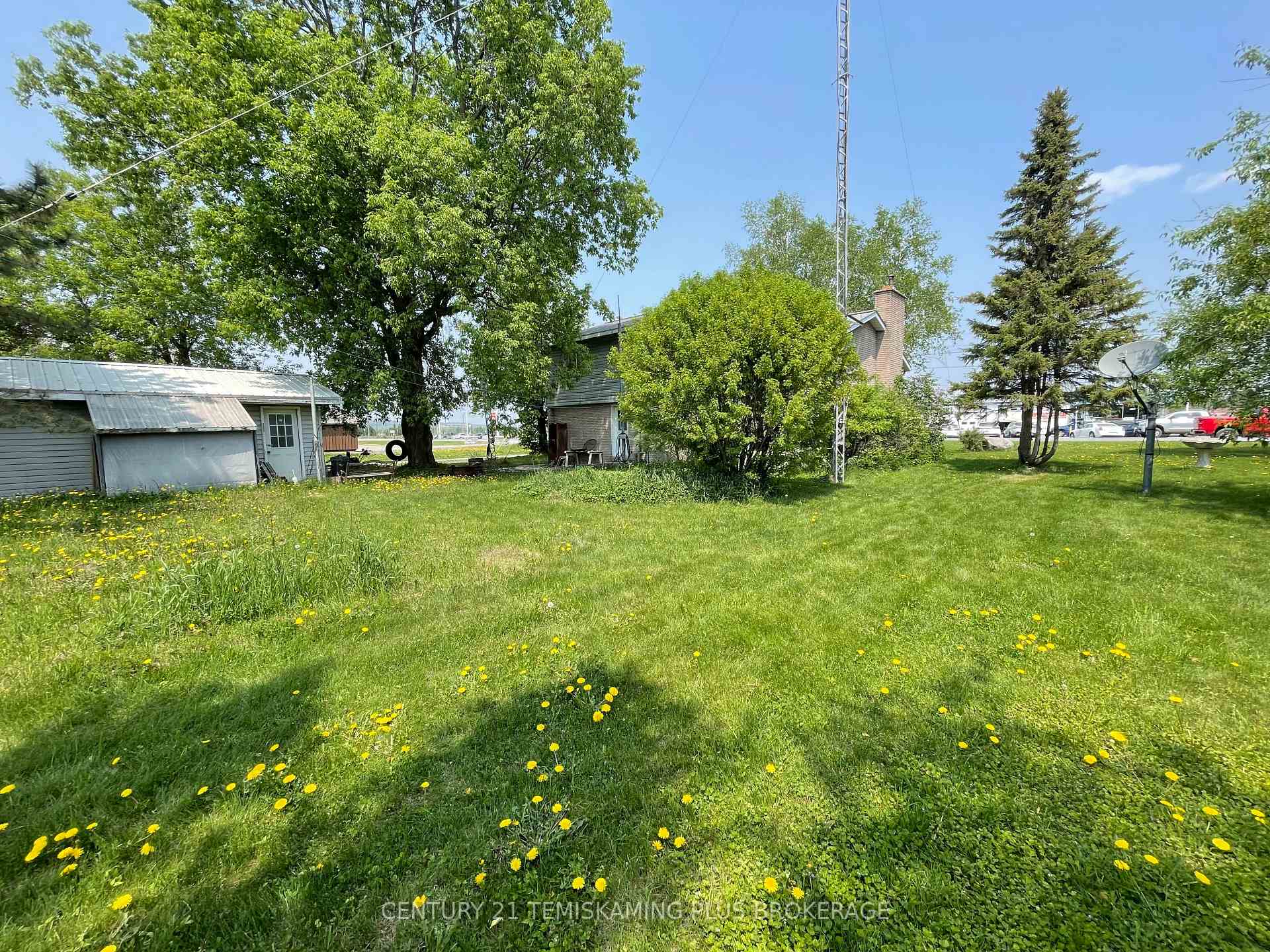 Photo 8 of 138 Fourth Avenue, Englehart — HOMEH