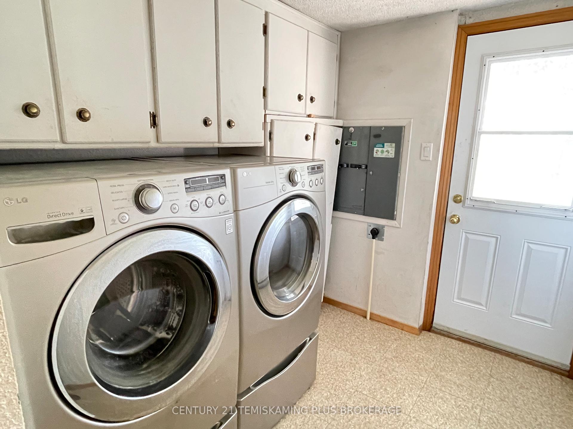 Photo 27 of 138 Fourth Avenue, Englehart — HOMEH