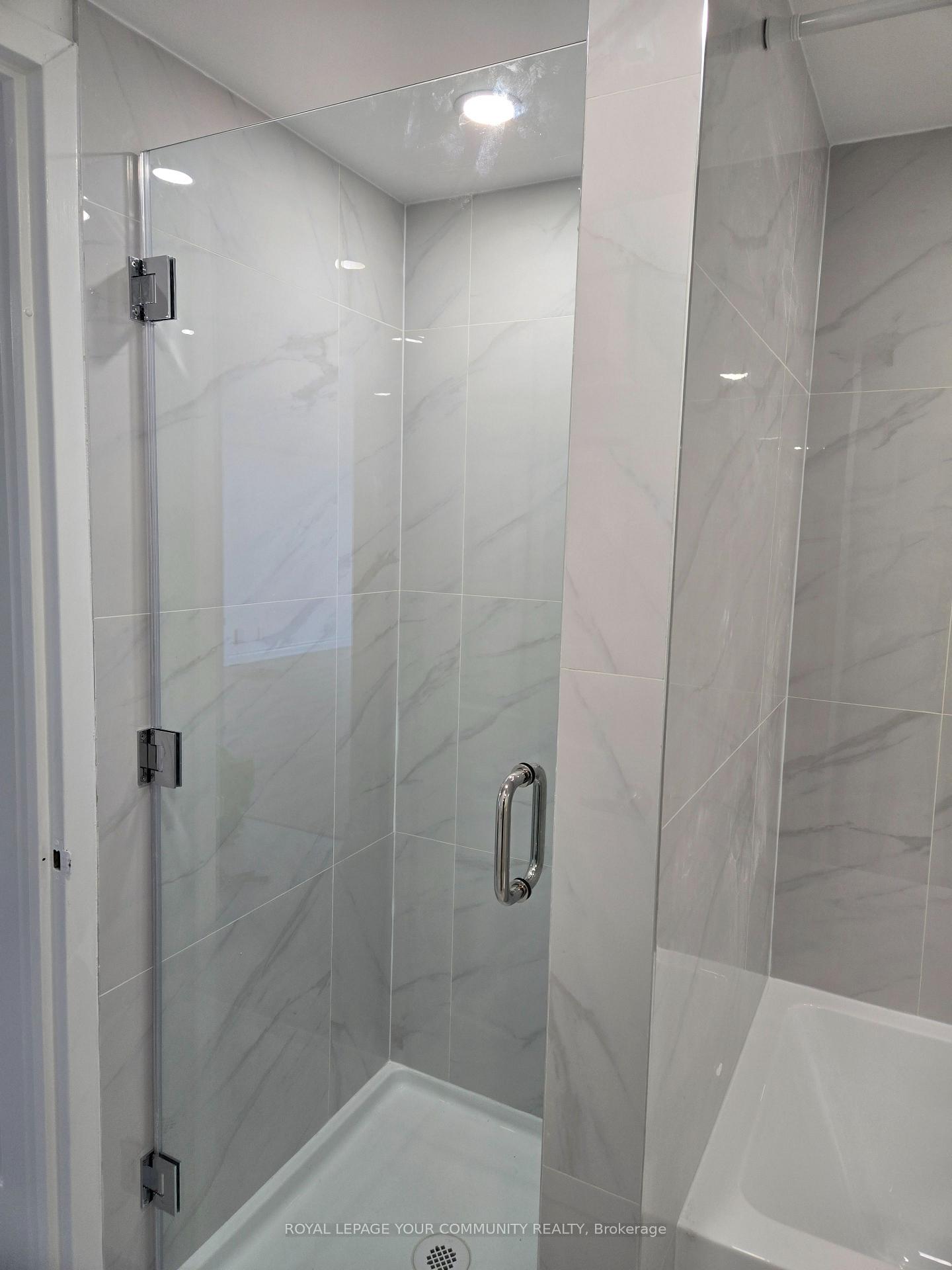 Photo 34 of Unit 1910, 77 Harbour Square, Toronto, Waterfront Communities — HOMEH