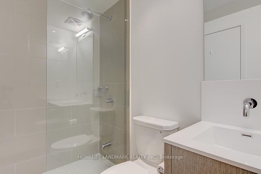 Photo 8 of Unit 4202, 100 Harbour Street, Toronto, Waterfront Communities — HOMEH