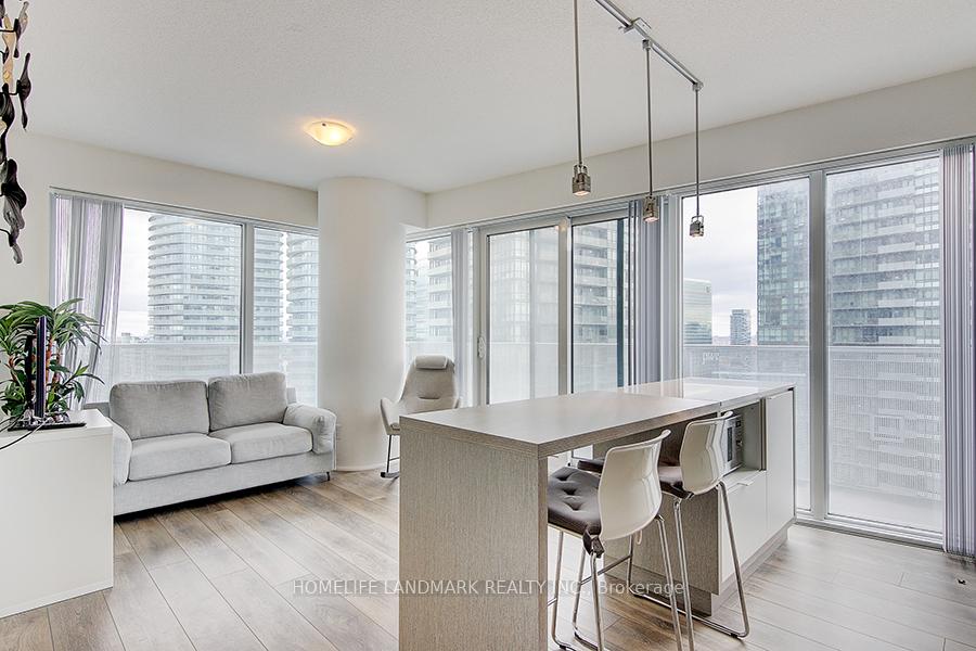 Photo 30 of Unit 4202, 100 Harbour Street, Toronto, Waterfront Communities — HOMEH