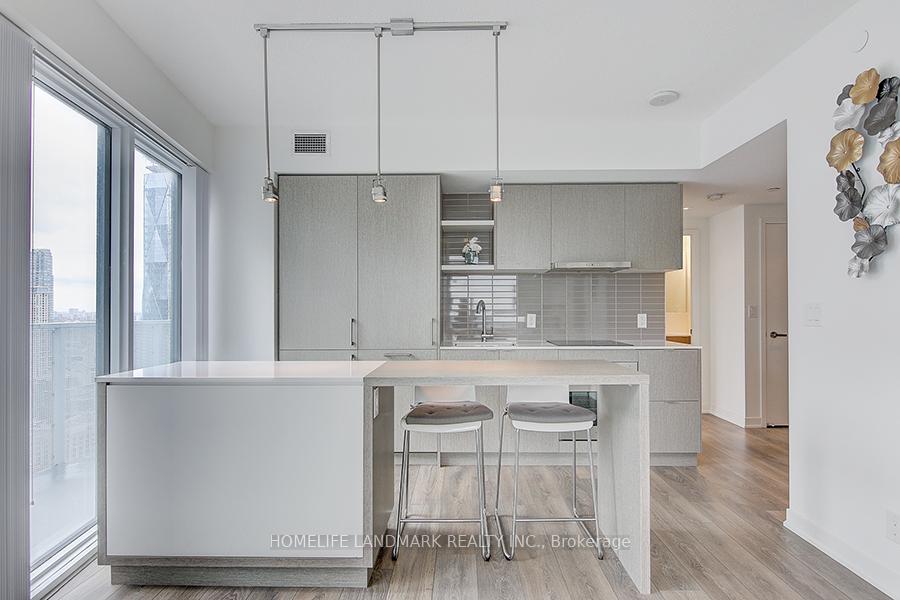 Photo 32 of Unit 4202, 100 Harbour Street, Toronto, Waterfront Communities — HOMEH