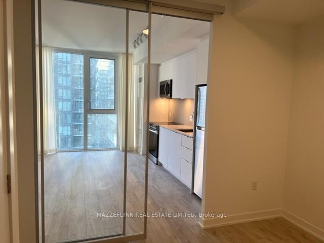 Photo 9 of Unit 1907, 357 King Street W, Toronto, Waterfront Communities — HOMEH