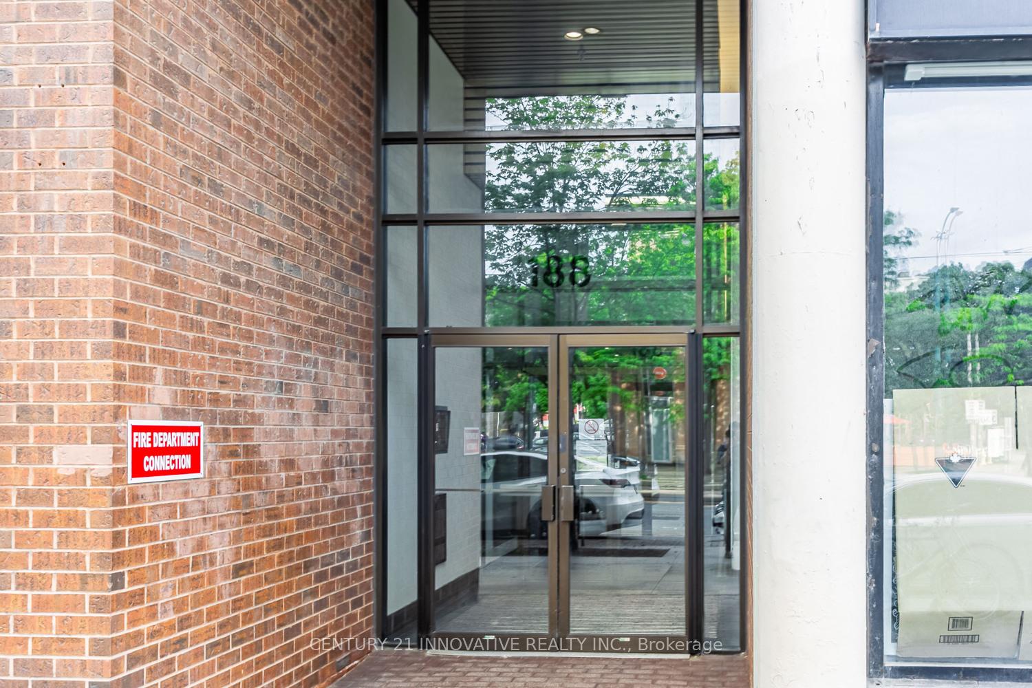 Photo 2 of Unit 604, 188 Spadina Avenue, Toronto, Kensington-Chinatown — HOMEH