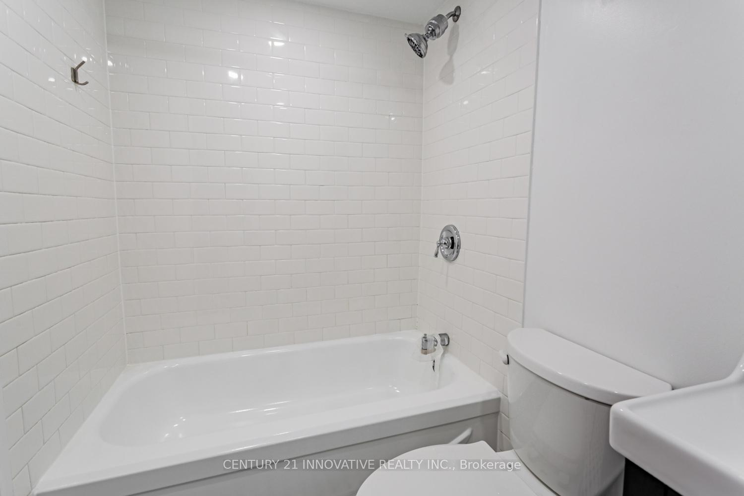 Photo 17 of Unit 604, 188 Spadina Avenue, Toronto, Kensington-Chinatown — HOMEH