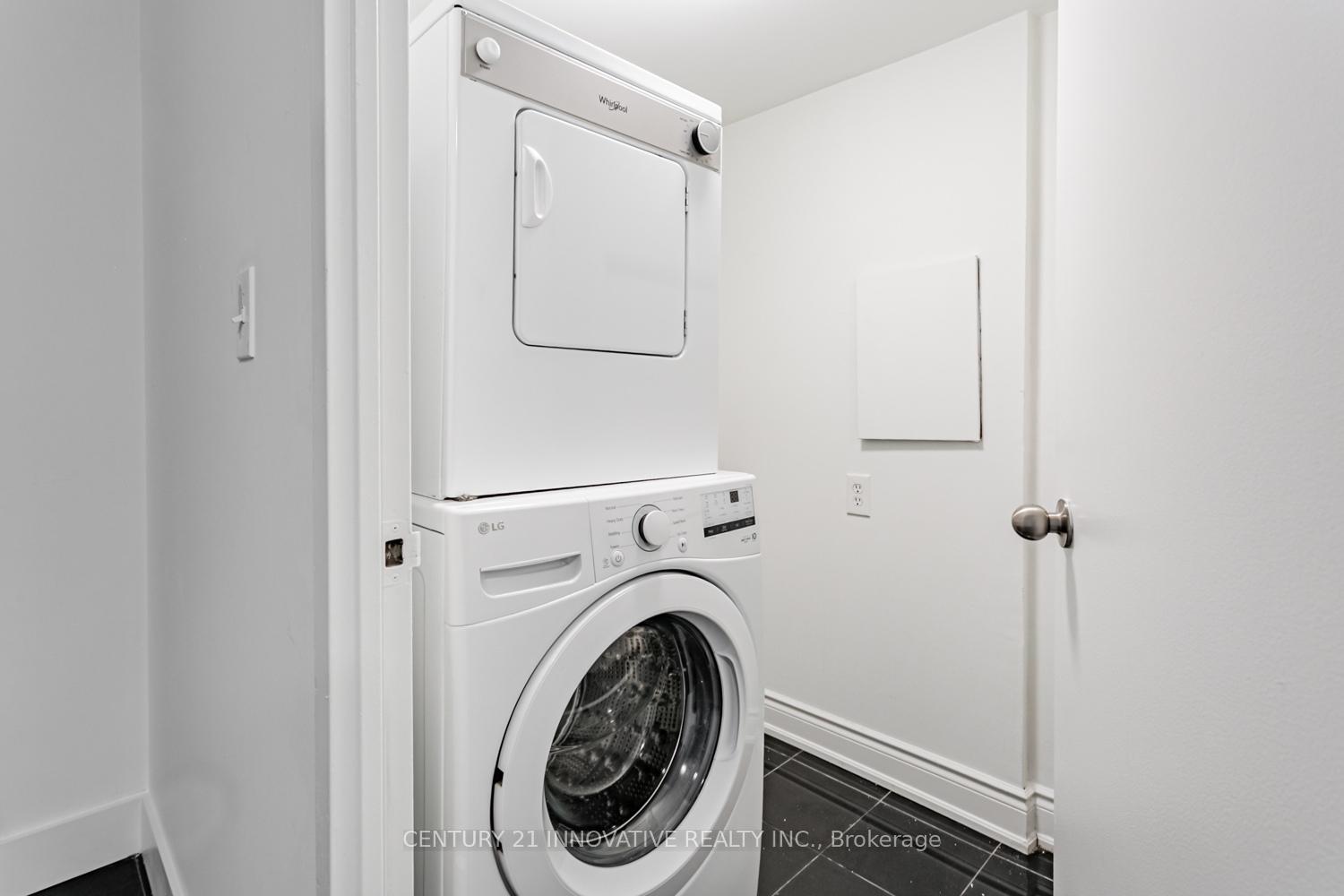 Photo 22 of Unit 604, 188 Spadina Avenue, Toronto, Kensington-Chinatown — HOMEH