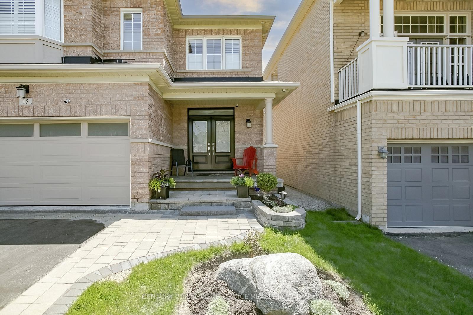Photo 9 of 15 Fallharvest Avenue, Brampton, Bram West — HOMEH