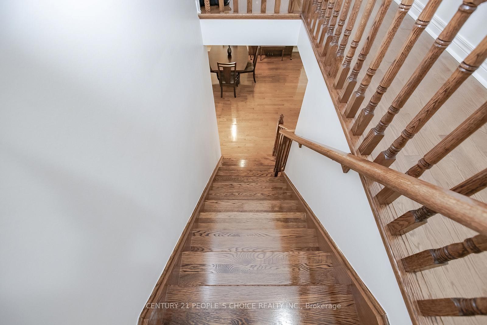Photo 37 of 15 Fallharvest Avenue, Brampton, Bram West — HOMEH